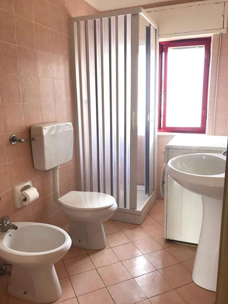 Apartman Appartamento Con Veranda Primo Piano Reitani